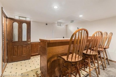 Move-in ready with immediate occupancy! This beautiful colonial on Pheasant Run Golf Club in Michigan - for sale on GolfHomes.com, golf home, golf lot