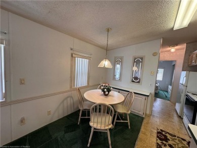 LOOK NO FURTHER!!  ESCAPE THE HUSTLE AND BUSTLE OF BIG CITY on Bluffs Golf Course in Florida - for sale on GolfHomes.com, golf home, golf lot