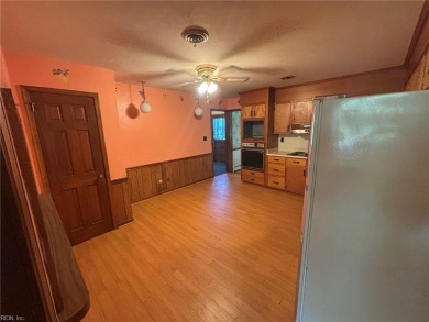 Spacious 4BR/3BA Home across street from the Ocean View Golf on Oceanview Golf Course in Virginia - for sale on GolfHomes.com, golf home, golf lot