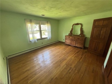 Spacious 4BR/3BA Home across street from the Ocean View Golf on Oceanview Golf Course in Virginia - for sale on GolfHomes.com, golf home, golf lot