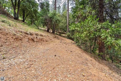 Great lot available in Pine Mountain Lake! Build your dream home on Pine Mountain Lake Country Club in California - for sale on GolfHomes.com, golf home, golf lot