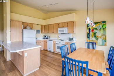 Own a 25% deeded interest in this fabulous Gearhart condo with on  in Oregon - for sale on GolfHomes.com, golf home, golf lot