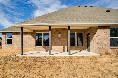 Beautiful one story new build, enjoy everything this Bluejay on Pheasant Run in Oklahoma - for sale on GolfHomes.com, golf home, golf lot