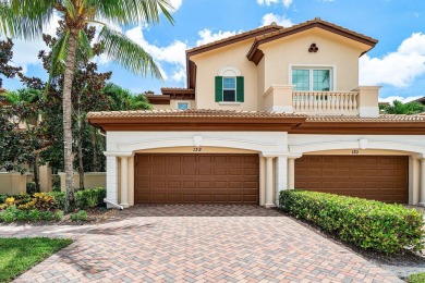 Refined Luxury & Easy Living at Jupiter Country Club. This on Jupiter Country Club in Florida - for sale on GolfHomes.com, golf home, golf lot
