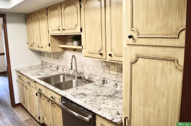 Dennis McGuire, M: , dennis.mcguire,   - Enjoy the convenience on Oak Hills Country Club in Nebraska - for sale on GolfHomes.com, golf home, golf lot