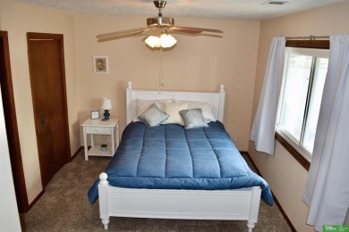 Dennis McGuire, M: , dennis.mcguire,   - Enjoy the convenience on Oak Hills Country Club in Nebraska - for sale on GolfHomes.com, golf home, golf lot