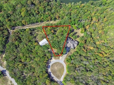 Claim one of the last waterfront homesites in Holiday Island on Holiday Island Executive Golf Course in Arkansas - for sale on GolfHomes.com, golf home, golf lot