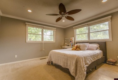 Beautifully updated 4 bedroom, 2 bathroom home in Village Green on Twin Lakes Golf Club in Arkansas - for sale on GolfHomes.com, golf home, golf lot