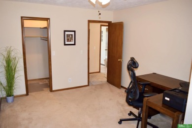 Dennis McGuire, M: , dennis.mcguire,   - Enjoy the convenience on Oak Hills Country Club in Nebraska - for sale on GolfHomes.com, golf home, golf lot