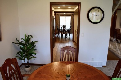 Dennis McGuire, M: , dennis.mcguire,   - Enjoy the convenience on Oak Hills Country Club in Nebraska - for sale on GolfHomes.com, golf home, golf lot