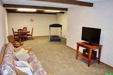 Dennis McGuire, M: , dennis.mcguire,   - Enjoy the convenience on Oak Hills Country Club in Nebraska - for sale on GolfHomes.com, golf home, golf lot