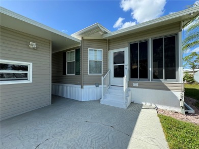Welcome home to 501 Seneca Cres in award winning Maple Leaf Golf on Maple Leaf Golf and Country Club in Florida - for sale on GolfHomes.com, golf home, golf lot