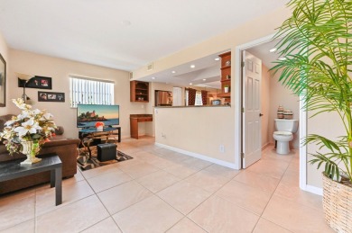 **REVERSED LIVING**THIS IS A UNIQUE MUST SEE.1 bedroom 1 and a on Kings Point Golf -Flanders Way in Florida - for sale on GolfHomes.com, golf home, golf lot