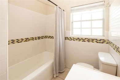 Under contract-accepting backup offers. Fore! This mid-century on Babe Zaharias Golf Course in Florida - for sale on GolfHomes.com, golf home, golf lot