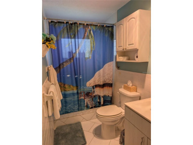 Location, location, location...Great opportunity to purchase a on Mainlands Golf Club in Florida - for sale on GolfHomes.com, golf home, golf lot