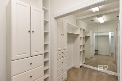 Beautiful, well-maintained home in sought after Heron Lakes on Heron Lakes Country Club in Alabama - for sale on GolfHomes.com, golf home, golf lot