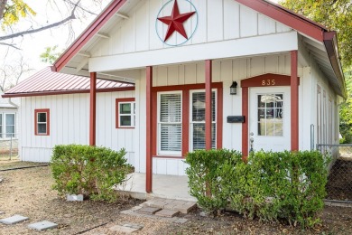 Welcome to this charming 1959 cottage-style home, nestled in one on Scott Schriener Municipal Golf Course in Texas - for sale on GolfHomes.com, golf home, golf lot