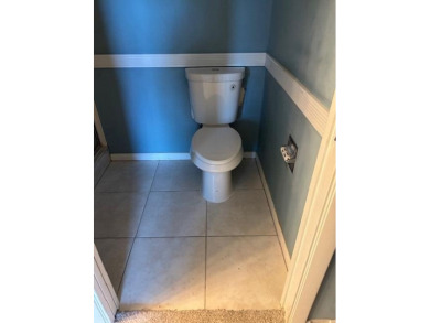 CHARMING 2ND FLOOR 2BEDROOM/2BATH CONDO  OVERLOOKING GOLFCOURSE on Bear Lakes Country Club in Florida - for sale on GolfHomes.com, golf home, golf lot