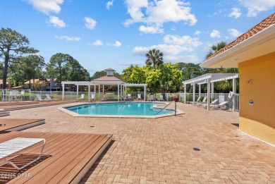 Fully furnished and beautifully updated 5BR/3BA townhome in on Sandestin Golf and Beach Resort - The Links in Florida - for sale on GolfHomes.com, golf home, golf lot