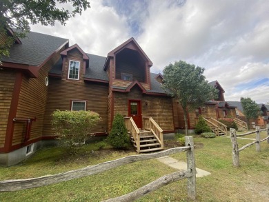 Remarkable 4 bedroom plus loft, 3 bath three-level post and beam on Mount Snow Golf Club in Vermont - for sale on GolfHomes.com, golf home, golf lot