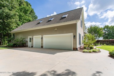 Welcome to 108 Back Creek Drive in the premier gated community on Sound Golf Links at Albemarle Plantation in North Carolina - for sale on GolfHomes.com, golf home, golf lot