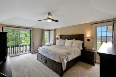 Custom home with 4 spacious bedrooms, 4.5 bathrooms nestled on on Blackstone Golf Club in Illinois - for sale on GolfHomes.com, golf home, golf lot