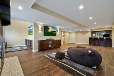 Custom home with 4 spacious bedrooms, 4.5 bathrooms nestled on on Blackstone Golf Club in Illinois - for sale on GolfHomes.com, golf home, golf lot