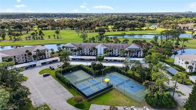 Golf-Lifestyle Living in the Heart of Naples -an exceptionally on Foxfire Golf and Country Club  in Florida - for sale on GolfHomes.com, golf home, golf lot