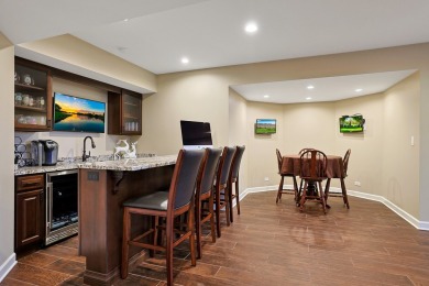 Custom home with 4 spacious bedrooms, 4.5 bathrooms nestled on on Blackstone Golf Club in Illinois - for sale on GolfHomes.com, golf home, golf lot