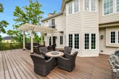 Custom home with 4 spacious bedrooms, 4.5 bathrooms nestled on on Blackstone Golf Club in Illinois - for sale on GolfHomes.com, golf home, golf lot