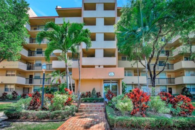 BEAUTIFUL 2/2 CONDO IN QUIET & SOUGHT AFTER ENVIRON PHASE 2 55+ on Inverrary Country Club in Florida - for sale on GolfHomes.com, golf home, golf lot