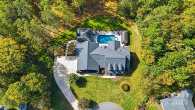 Beautiful, brick home on almost one acre cul-de-sac lot. Located on Warrior Golf Club in North Carolina - for sale on GolfHomes.com, golf home, golf lot