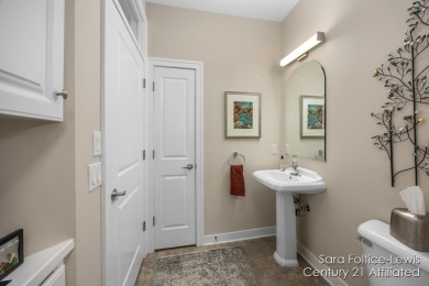 Carefree condo living located on Clearbrook Golf Course.  This on Clearbrook Golf Club in Michigan - for sale on GolfHomes.com, golf home, golf lot