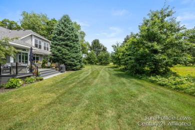 Carefree condo living located on Clearbrook Golf Course.  This on Clearbrook Golf Club in Michigan - for sale on GolfHomes.com, golf home, golf lot
