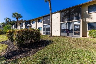 Welcome to relaxed Florida living in the desirable Cross Creek on Cross Creek Country Club in Florida - for sale on GolfHomes.com, golf home, golf lot