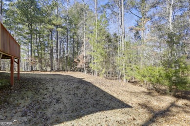 Well maintained, stunning home. Designer colors, huge primary on Fairfield Plantation Golf and Country Club in Georgia - for sale on GolfHomes.com, golf home, golf lot