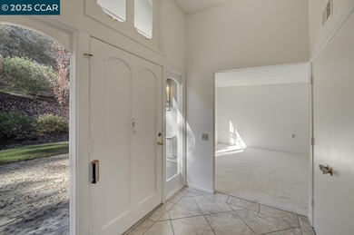 Single story, level-in nicely situated in quiet Rossmoor on Rossmoor Golf Course in California - for sale on GolfHomes.com, golf home, golf lot