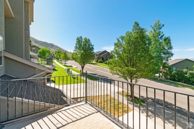 This amazing townhome is move in ready! It boasts a stunning on Cedar Hills Golf Club in Utah - for sale on GolfHomes.com, golf home, golf lot