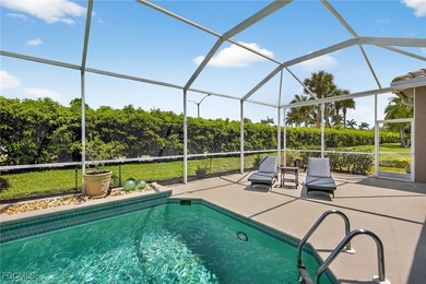 PRICE IMPROVEMENT. Step through the front doors, grab yourself a on Cross Creek Country Club in Florida - for sale on GolfHomes.com, golf home, golf lot