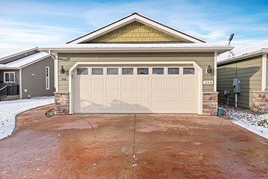 Beautifully maintained home in the desirable Village Greens on Village Greens Golf Club in Montana - for sale on GolfHomes.com, golf home, golf lot