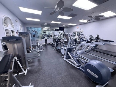 PRICE IMPROVEMENT. Step through the front doors, grab yourself a on Cross Creek Country Club in Florida - for sale on GolfHomes.com, golf home, golf lot