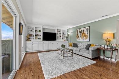 Stunning Move-In-Ready 2-Bed/2-Bath Condo in Laguna Woods on Leisure Village Par 3 Golf Course in California - for sale on GolfHomes.com, golf home, golf lot