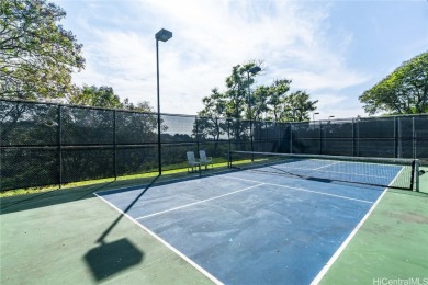 Beautifully renovated 2 bedrooms 2 full bathroom unit with 1 on Pearl Country Club in Hawaii - for sale on GolfHomes.com, golf home, golf lot