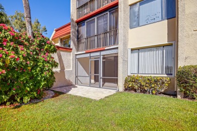 This stunning 2-bedroom, 2-bathroom condo is located on the on Fountains Golf and Country Club in Florida - for sale on GolfHomes.com, golf home, golf lot