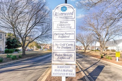 This is an immaculate and fully-furnished 3-bedroom/2-bathroom on Wachesaw Plantation East Golf Course in South Carolina - for sale on GolfHomes.com, golf home, golf lot