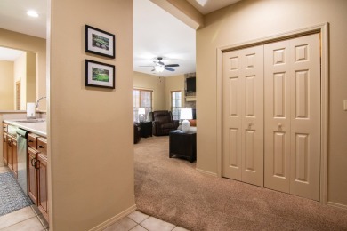 This spacious condo has a Great floorplan and a Garage! View the on Ledgestone Country Club and Golf Course in Missouri - for sale on GolfHomes.com, golf home, golf lot