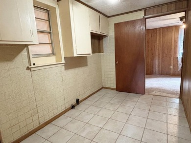 Looking for a great location with infinite possibilities, or on Mount Pleasant Country Club in Texas - for sale on GolfHomes.com, golf home, golf lot