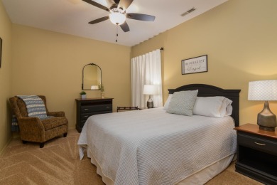 This spacious condo has a Great floorplan and a Garage! View the on Ledgestone Country Club and Golf Course in Missouri - for sale on GolfHomes.com, golf home, golf lot