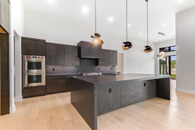 Welcome to 100 Spice Lily, an exceptional new construction home on Summit Rock Golf Course in Texas - for sale on GolfHomes.com, golf home, golf lot