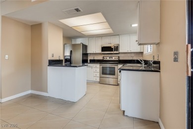 GREAT TOWNHOME WITH TWO PRIMARY BEDROOMS//UPSTAIRS//EACH WITH on Las Vegas National Golf Club in Nevada - for sale on GolfHomes.com, golf home, golf lot